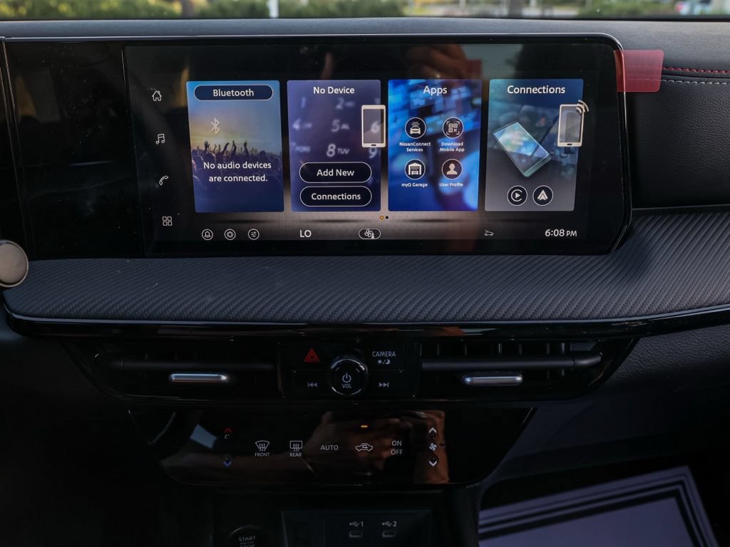 New 2026 Nissan Kicks SR FWD image 29