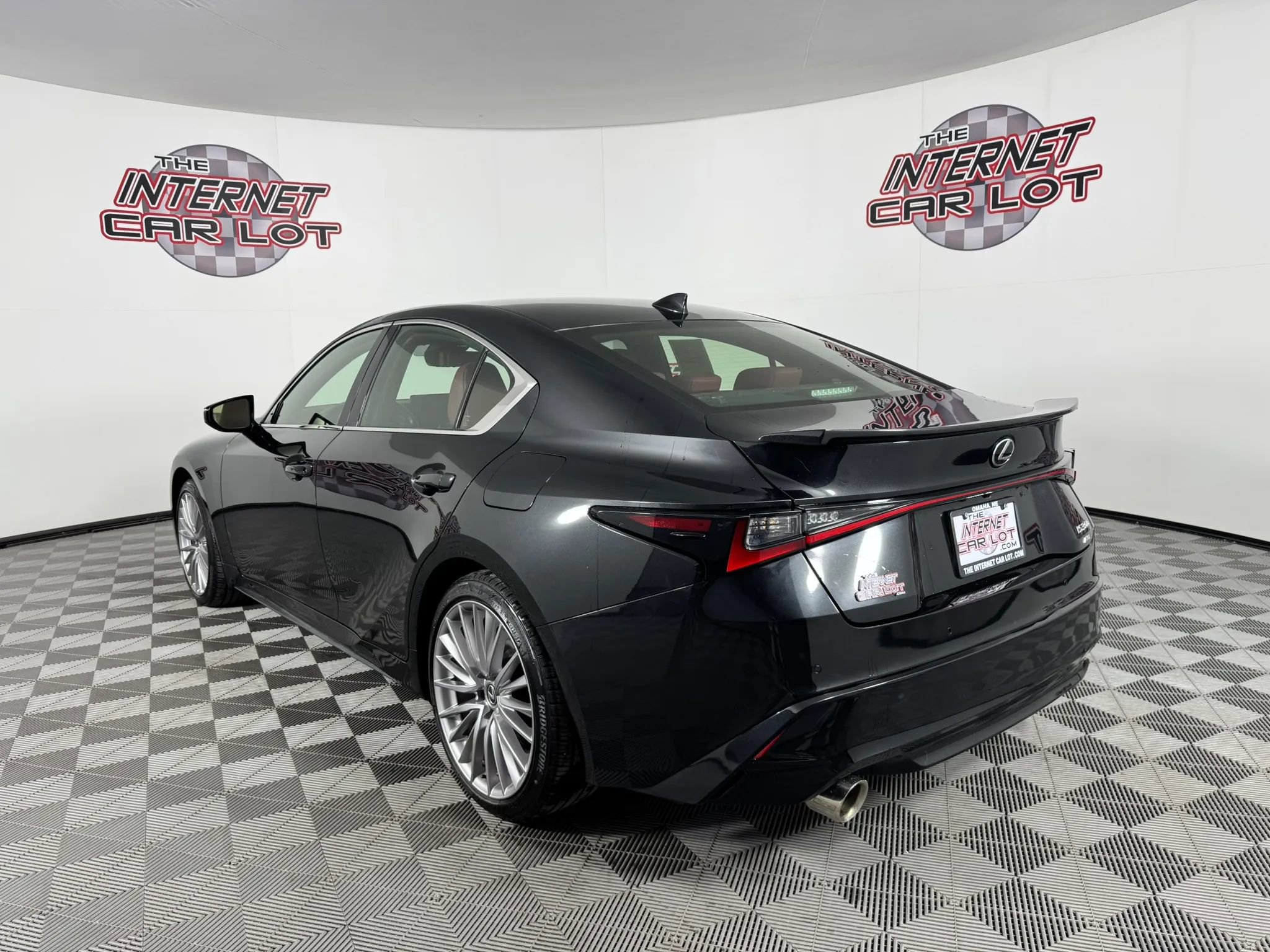 Used 2023 Lexus IS 300 AWD w/ Premium Package image 5