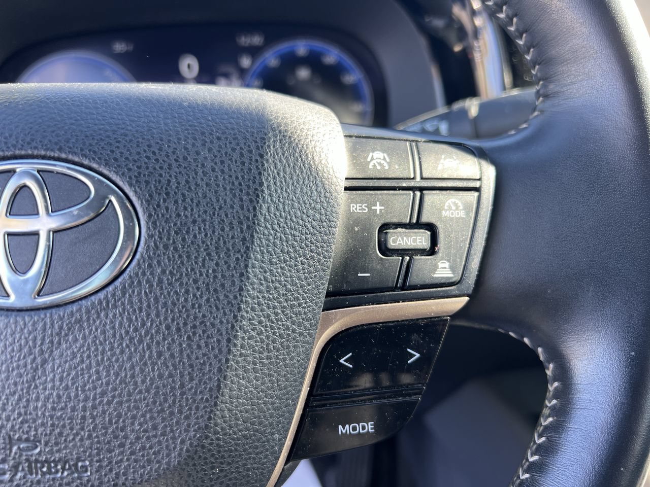 Used 2024 Toyota Crown AWD/4WD image 20