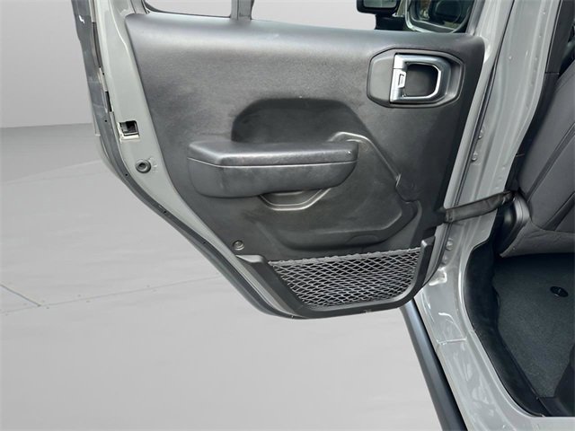 Used 2023 Jeep Wrangler Unlimited image 20
