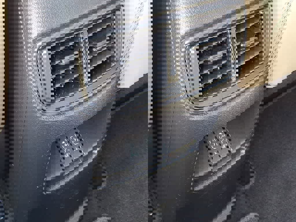 Used 2018 Honda CR-V EX-L image 12