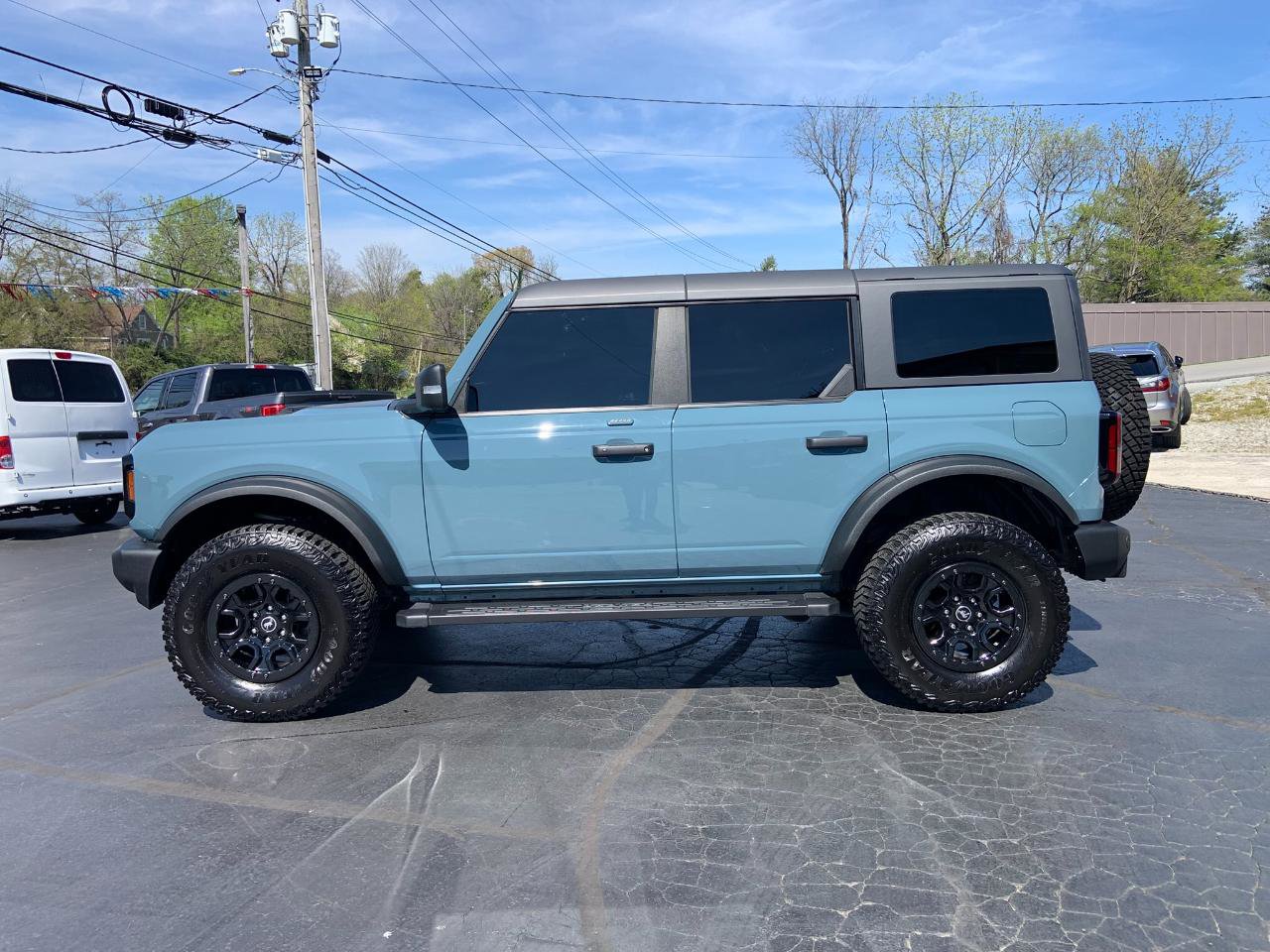 Used 2022 Ford Bronco Wildtrak image 4