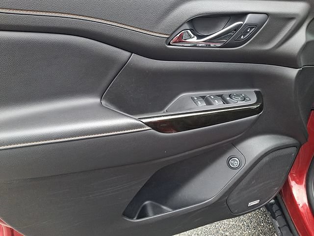 Certified 2021 GMC Acadia AT4 w/ LPO, Floor Liner Package AWD/4WD image 13