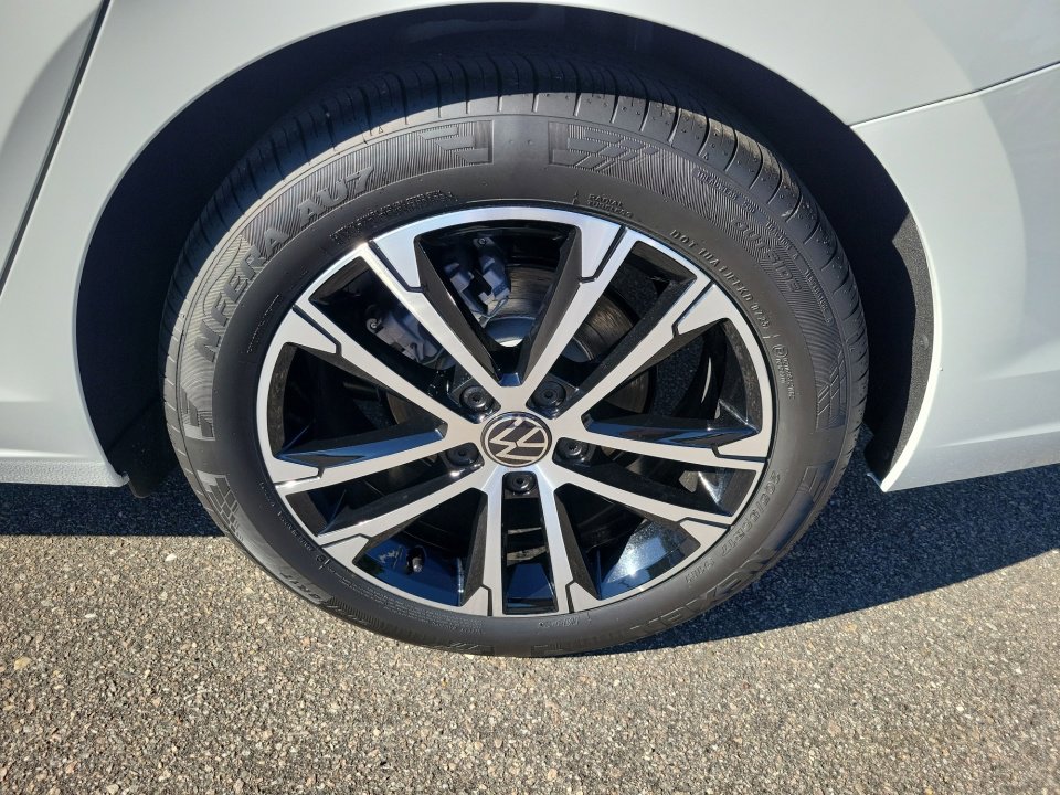 New 2026 Volkswagen Jetta Sport image 25