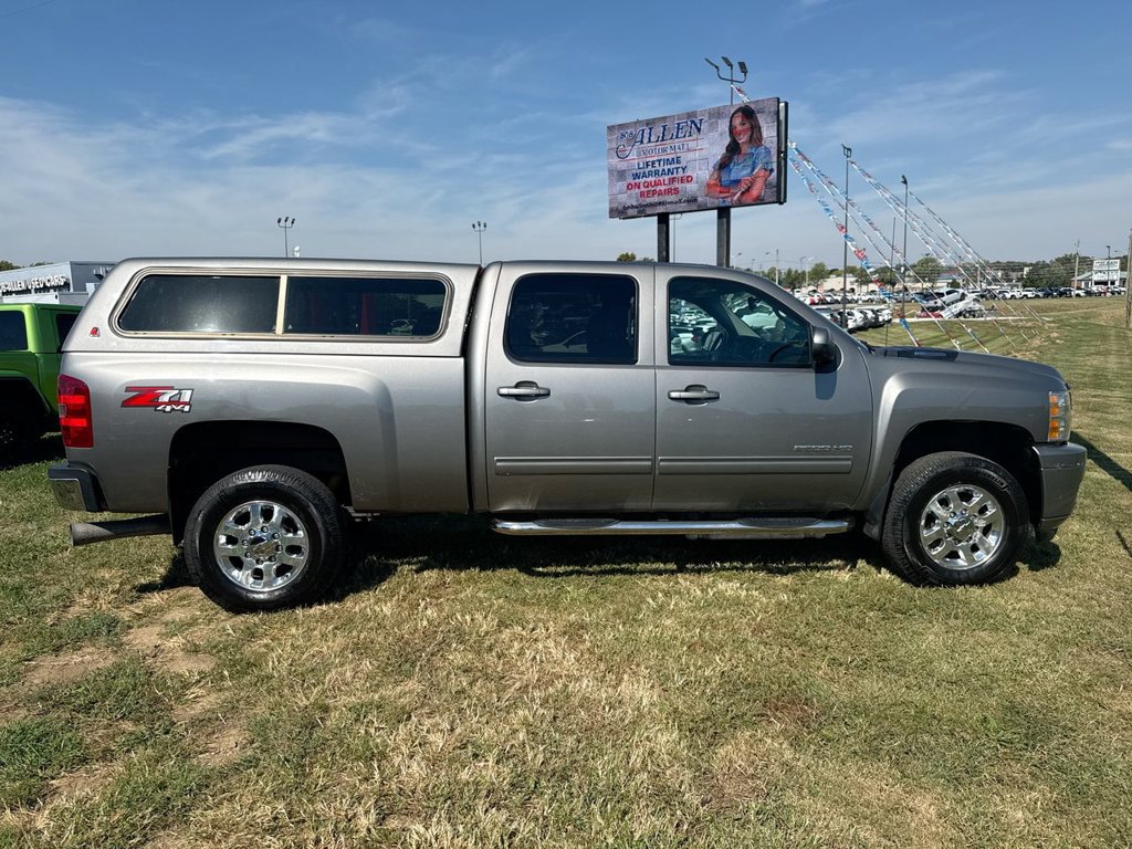 Used 2013 Chevrolet Silverado 2500 LT w/ Z71 Appearance Package AWD/4WD image 6