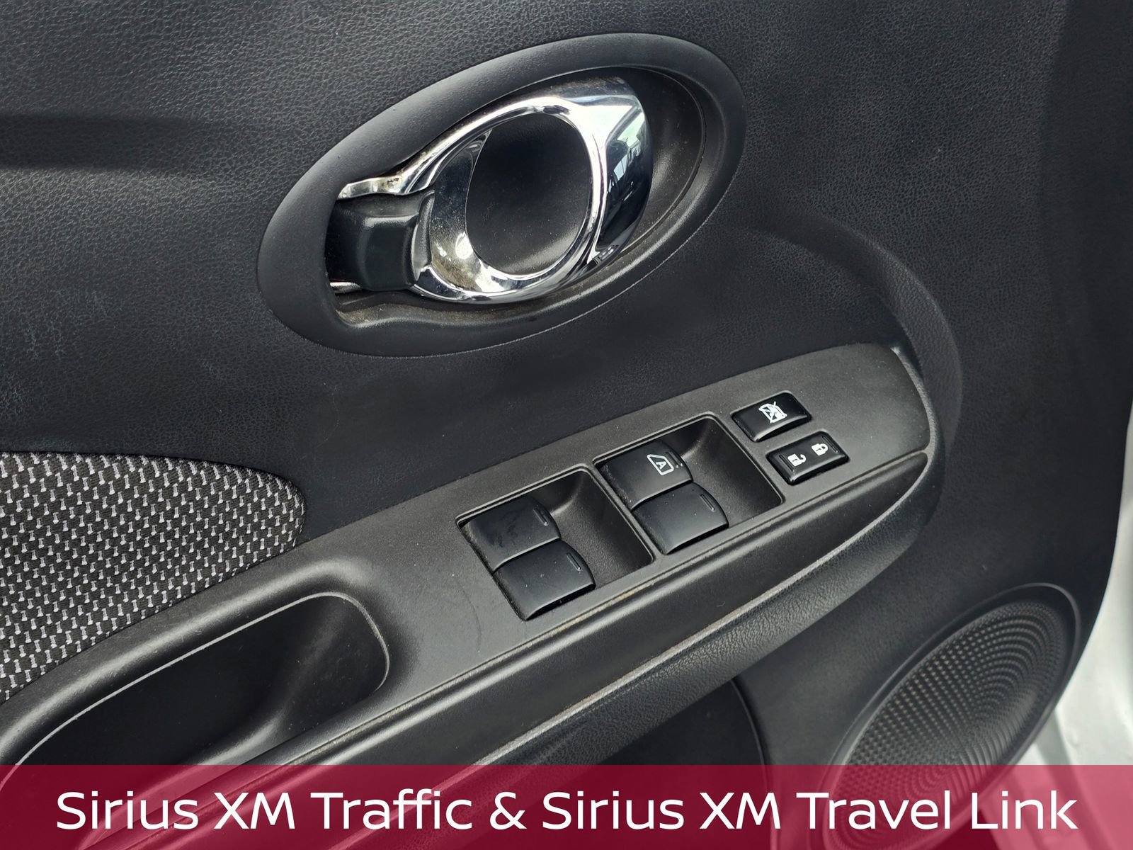 Used 2015 Nissan Versa SV image 14