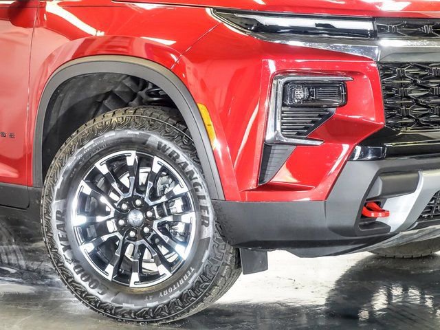 Certified 2025 Chevrolet Traverse Z71 w/ Driver Confidence Package image 4