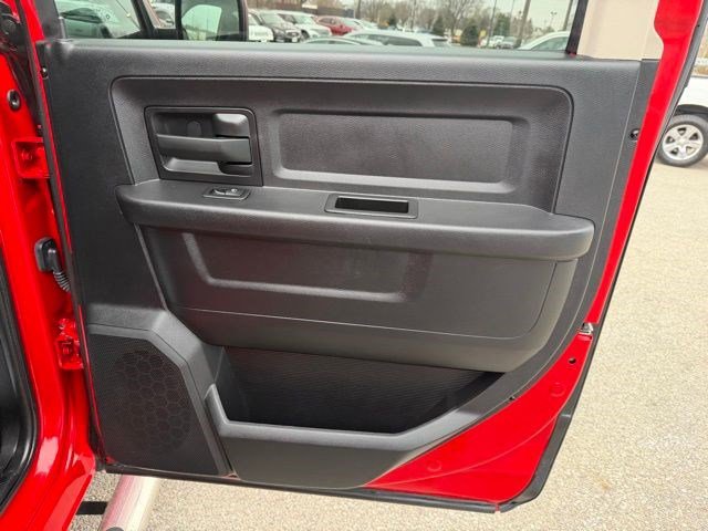 Used 2016 RAM 1500 Express w/ Popular Equipment Group AWD/4WD image 17