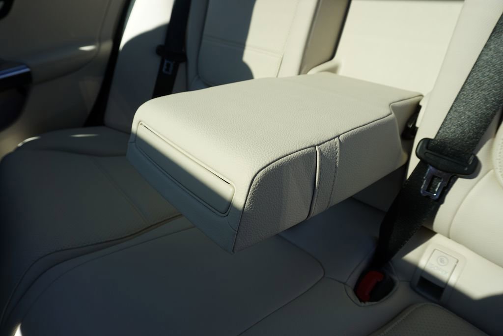Certified 2026 Mercedes-Benz C 300 Sedan image 47