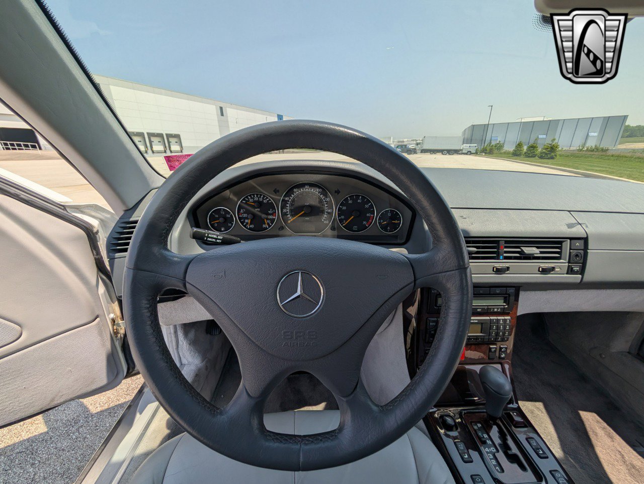 Used 2000 Mercedes-Benz SL 500 image 24