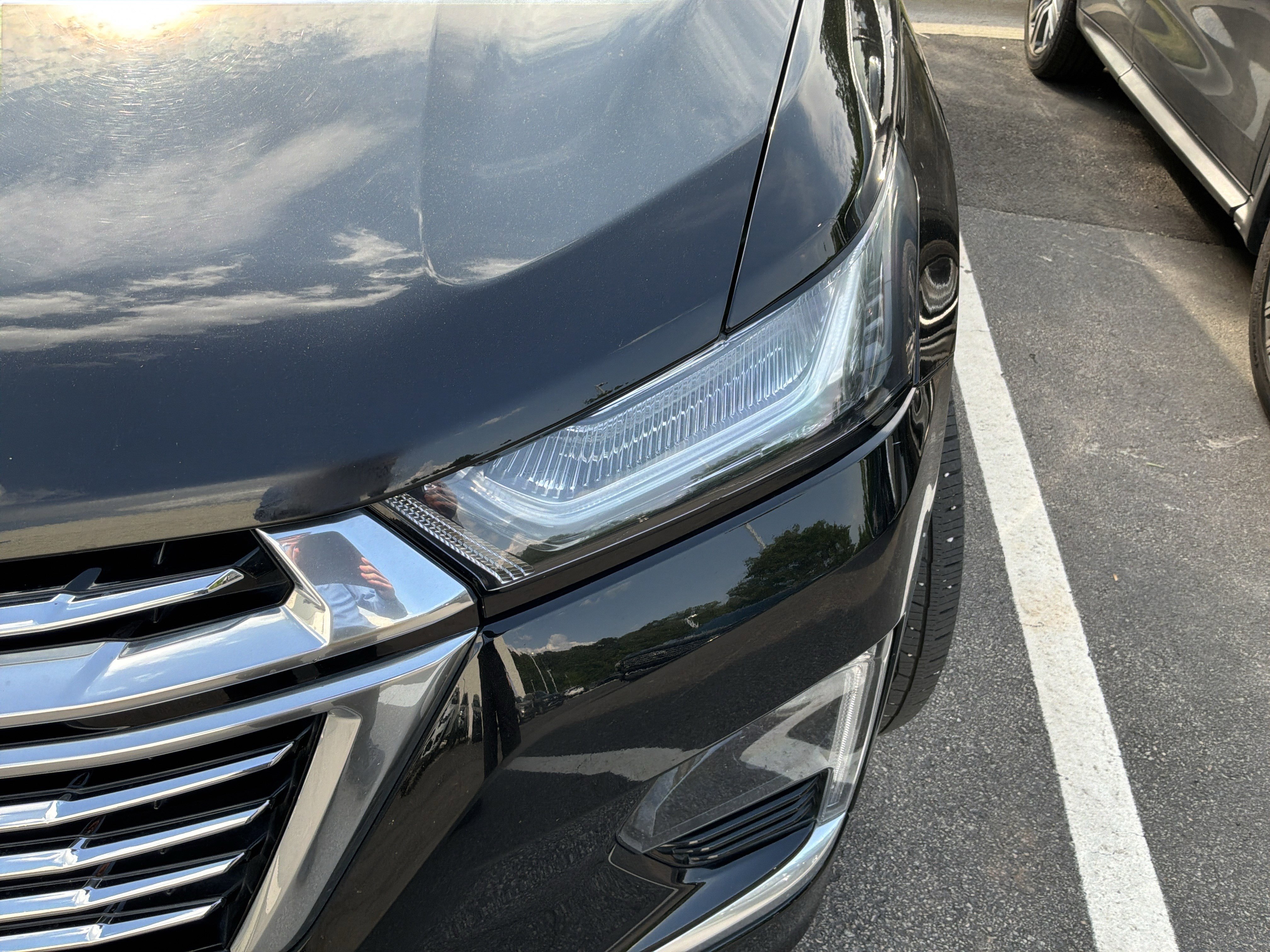 Used 2023 Chevrolet Traverse Premier w/ LPO, Floor Liner Package FWD image 10