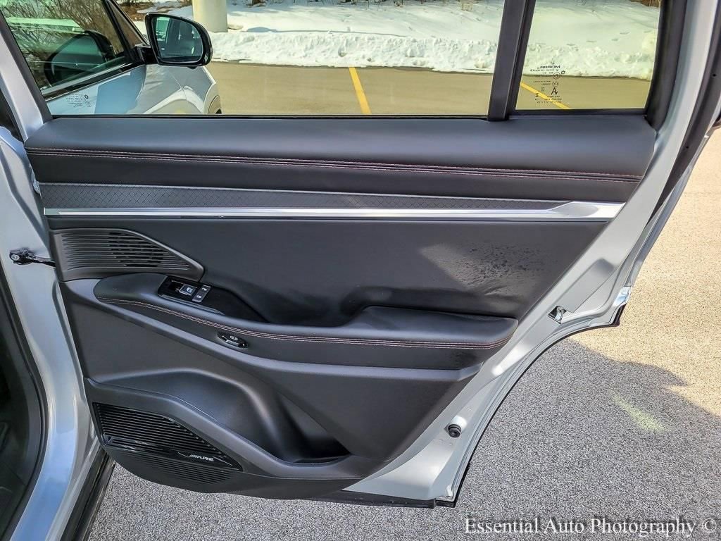 Used 2025 Jeep Wagoneer S Limited AWD/4WD image 33