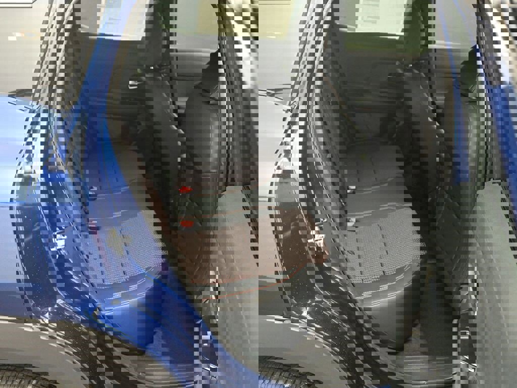 New 2026 Nissan Kicks SR image 23