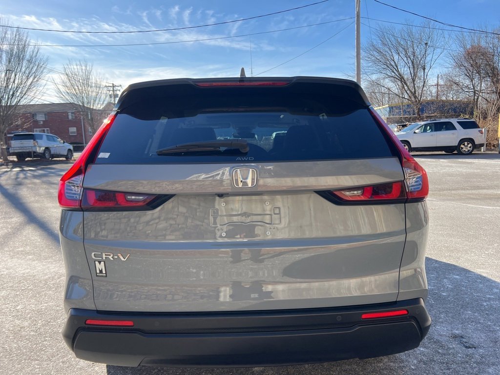 Used 2023 Honda CR-V EX-L image 4