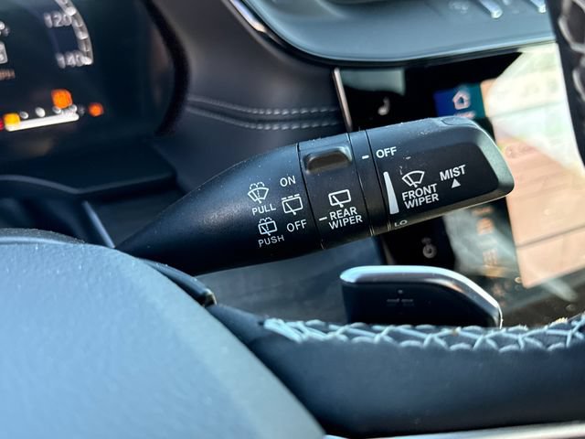 New 2026 Jeep Grand Cherokee Altitude AWD/4WD image 16