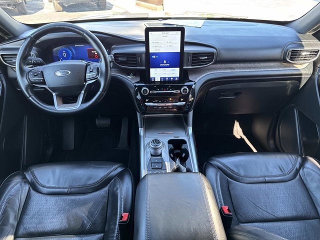 Used 2021 Ford Explorer Platinum w/ Equipment Group 601A image 26