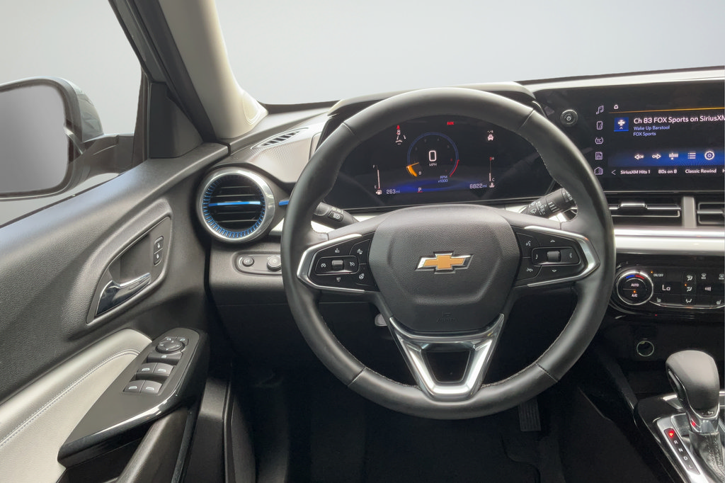 Certified 2026 Chevrolet Trax LT w/ Driver Confidence Package FWD image 15