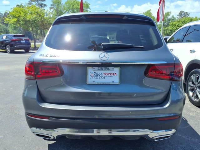 Used 2021 Mercedes-Benz GLC 300 w/ Premium Package image 2
