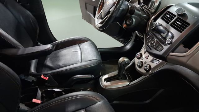 Used 2012 Chevrolet Sonic LTZ FWD image 20