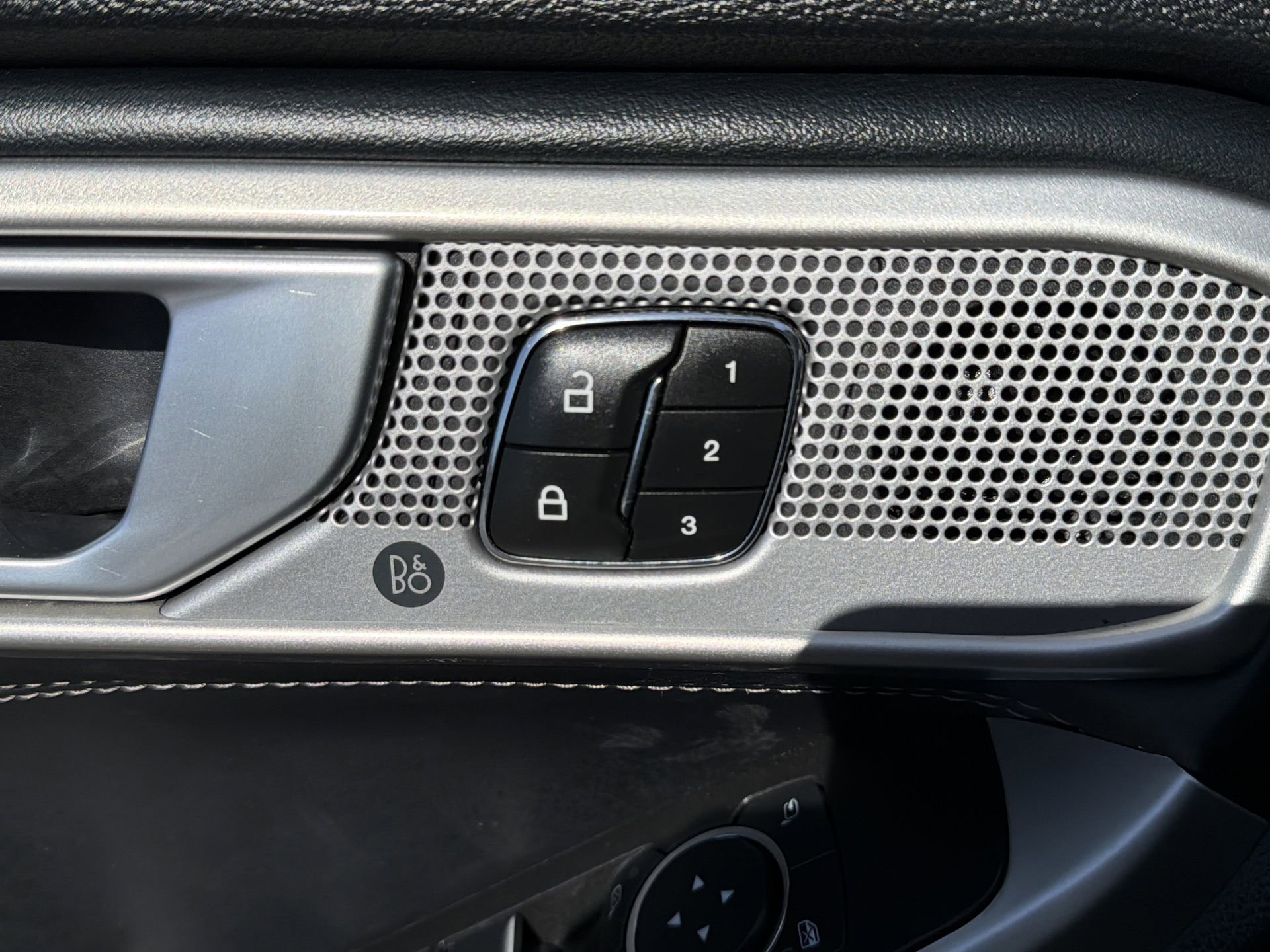 Certified 2023 Ford Explorer Limited w/ Equipment Group 301A image 14