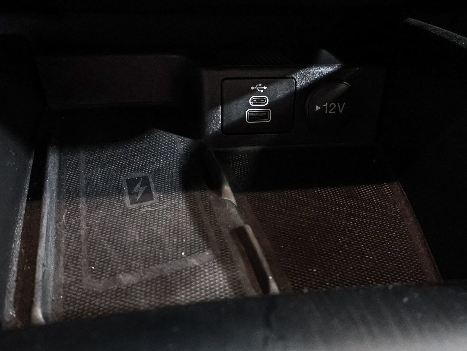 Certified 2022 Ford Edge SEL w/ Convenience Package image 30