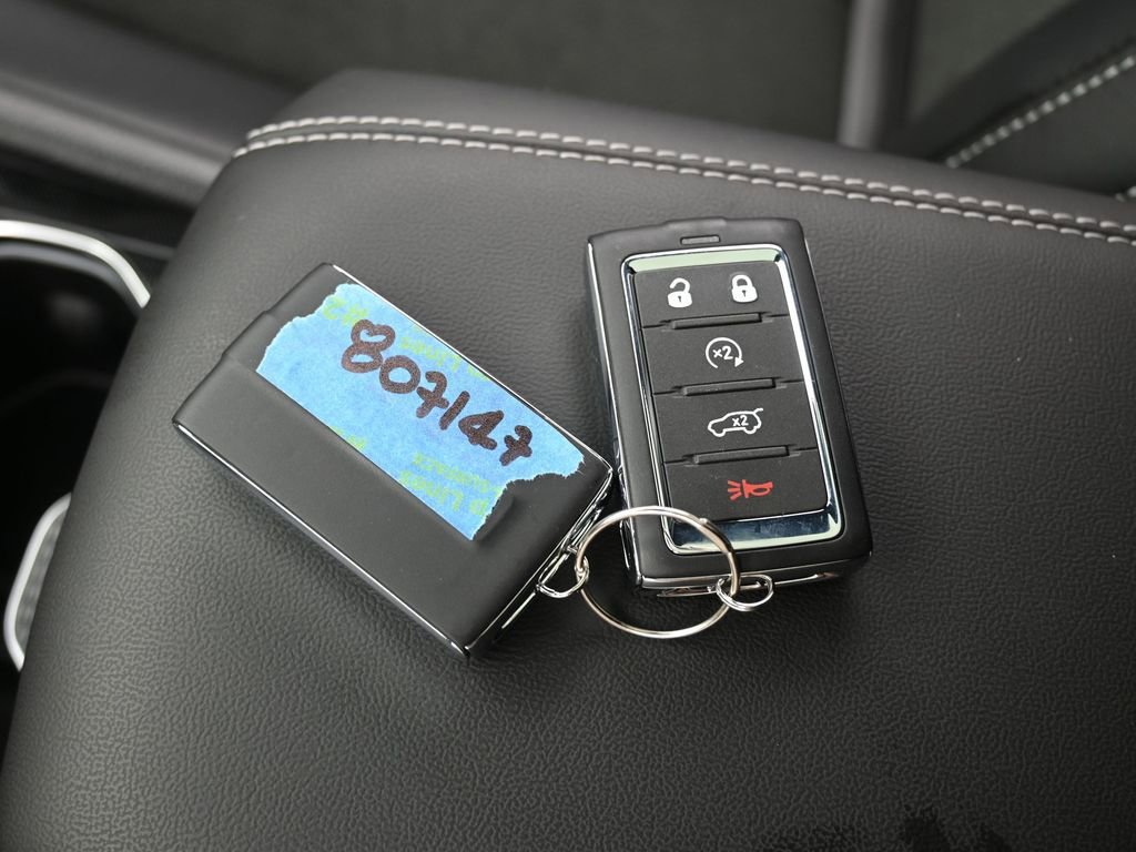 New 2025 Jeep Grand Cherokee Laredo image 19