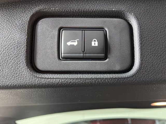 New 2026 Nissan Pathfinder Platinum image 51