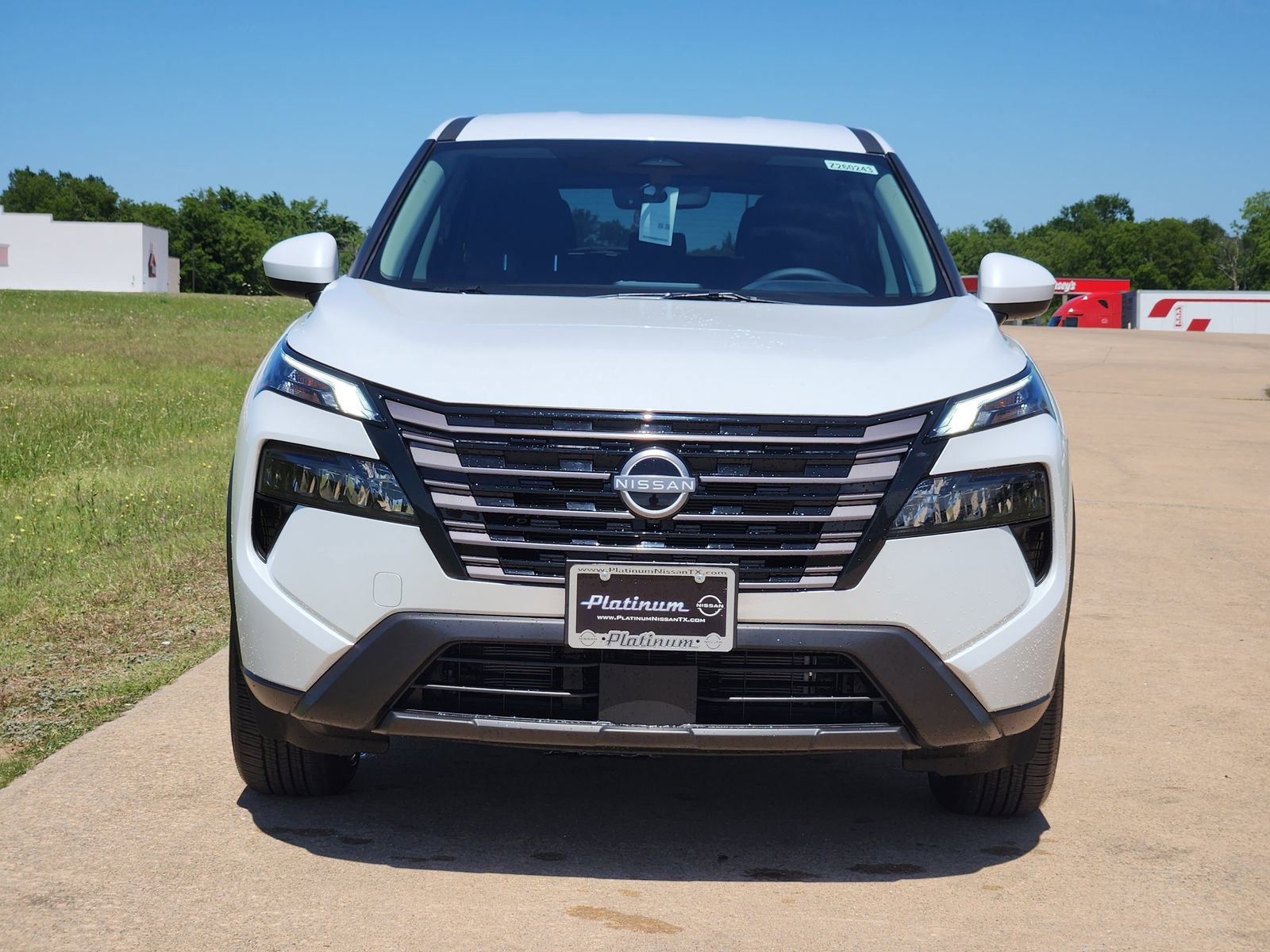 New 2026 Nissan Rogue SV FWD image 6
