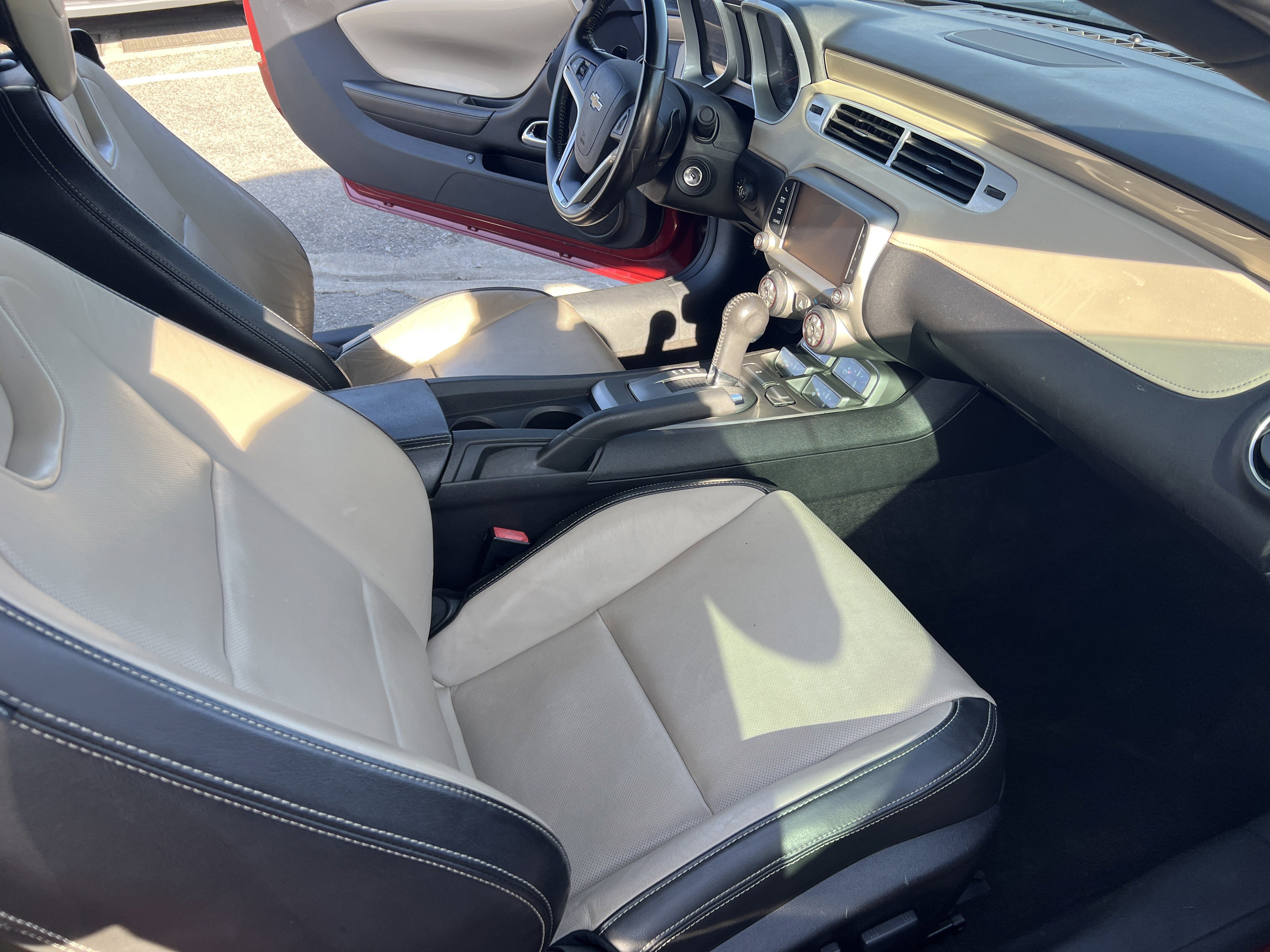 Used 2015 Chevrolet Camaro LT w/ RS Package image 18