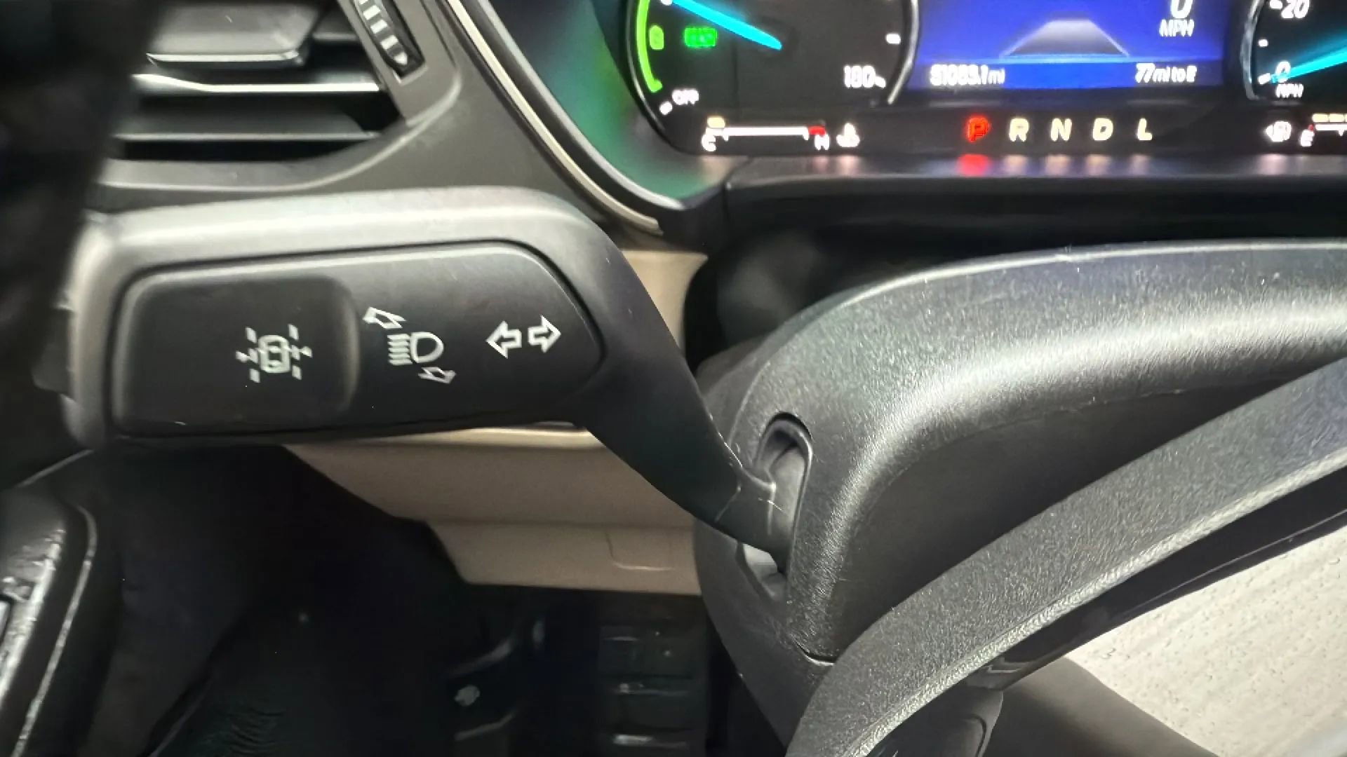 Used 2021 Ford Escape SEL image 14