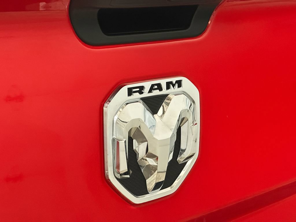 Used 2024 RAM 2500 Big Horn w/ Bed Utility Group image 18