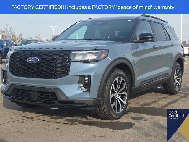 Used 2025 Ford Explorer ST-Line AWD/4WD image 2