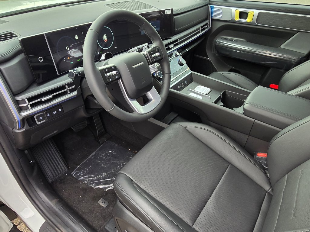 New 2026 Hyundai Santa Fe Limited image 24