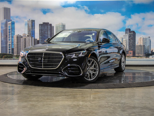 New 2027 Mercedes-Benz S 580 4MATIC Sedan image 2