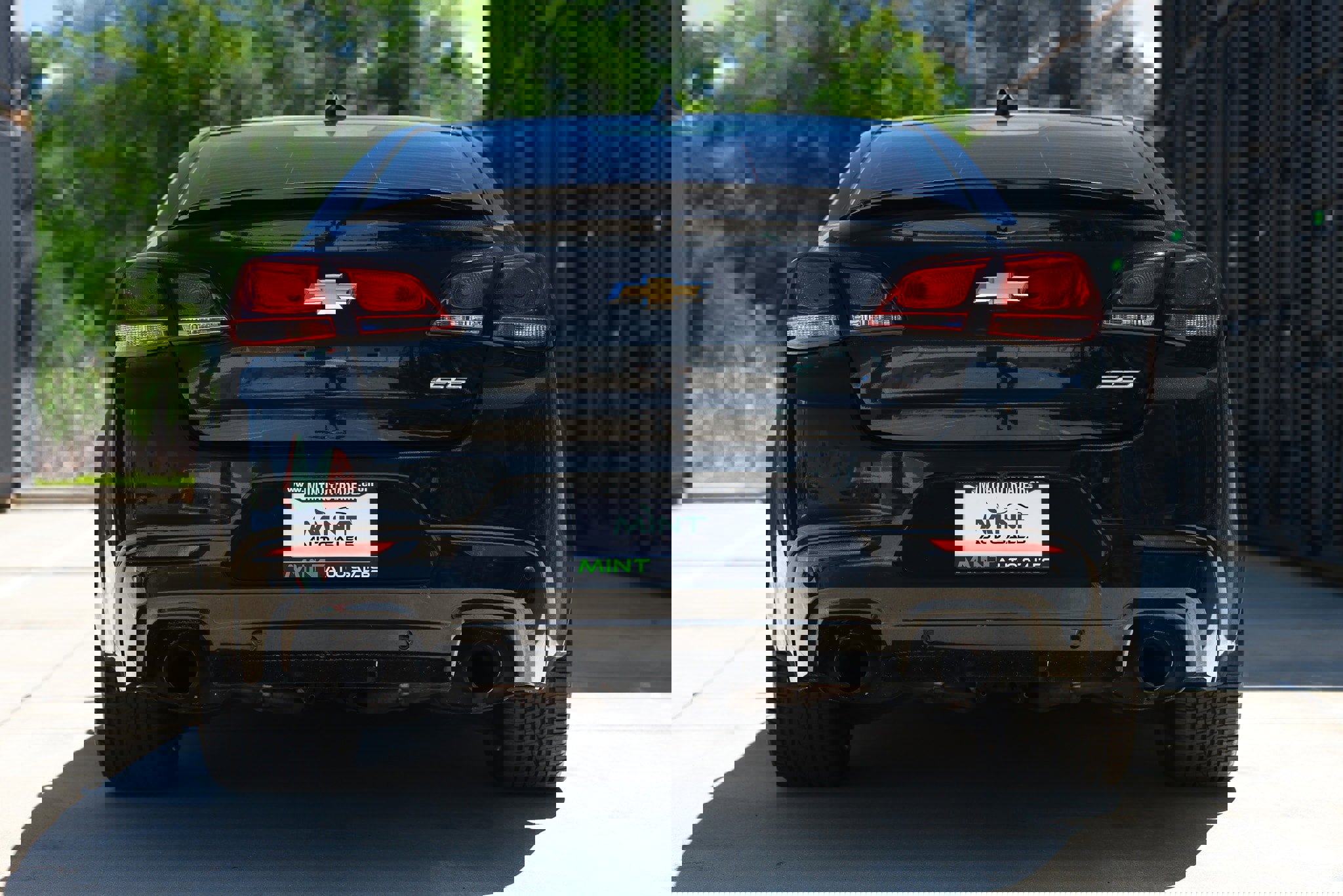 Used 2015 Chevrolet SS image 10