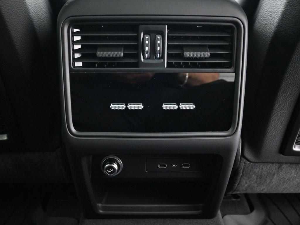 New 2026 Porsche Cayenne Coupe image 8