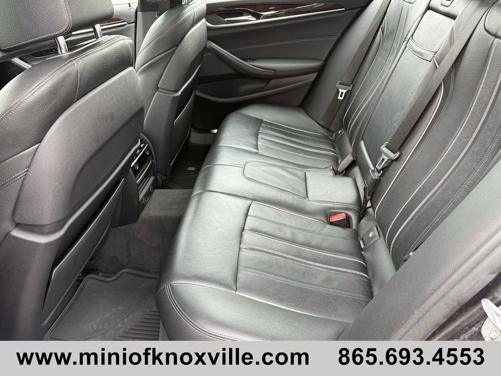 Used 2019 BMW 530i xDrive w/ Premium Package image 30