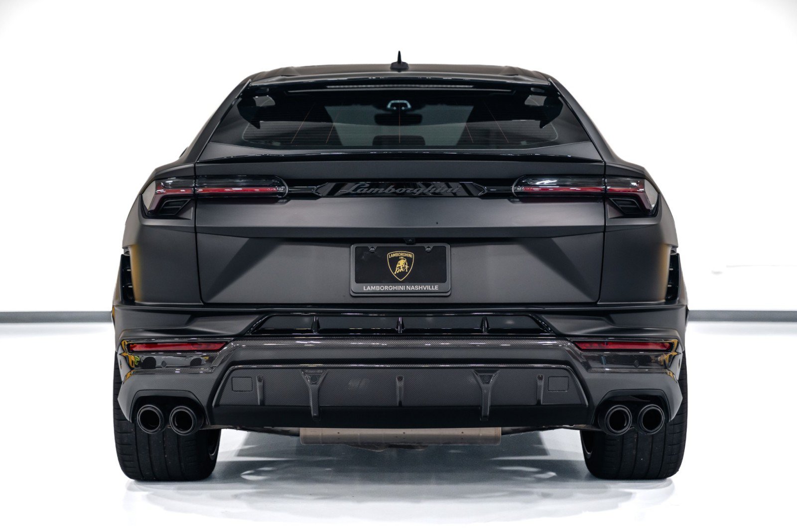 Used 2024 Lamborghini Urus Performante AWD/4WD image 6