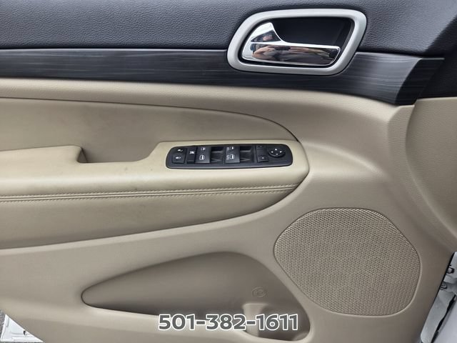 Used 2022 Jeep Grand Cherokee Laredo E RWD image 27