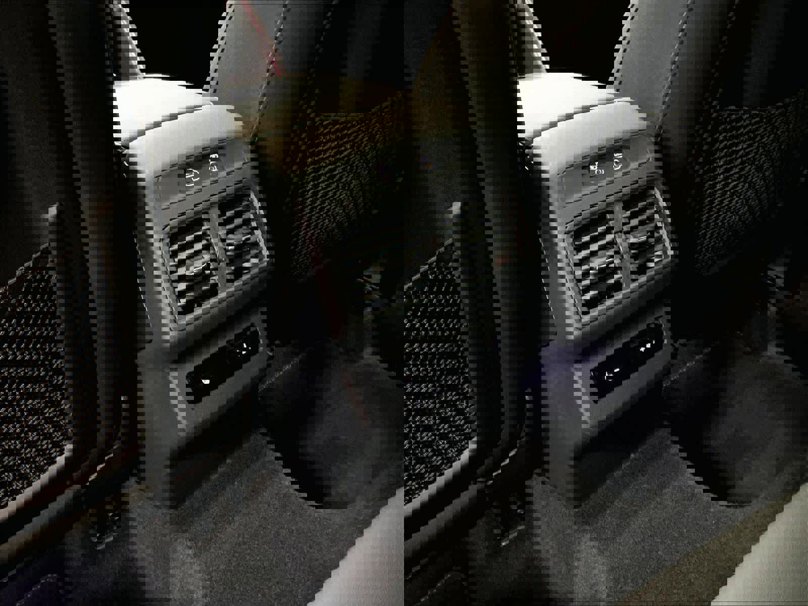 Certified 2025 Audi Q5 Prestige image 36