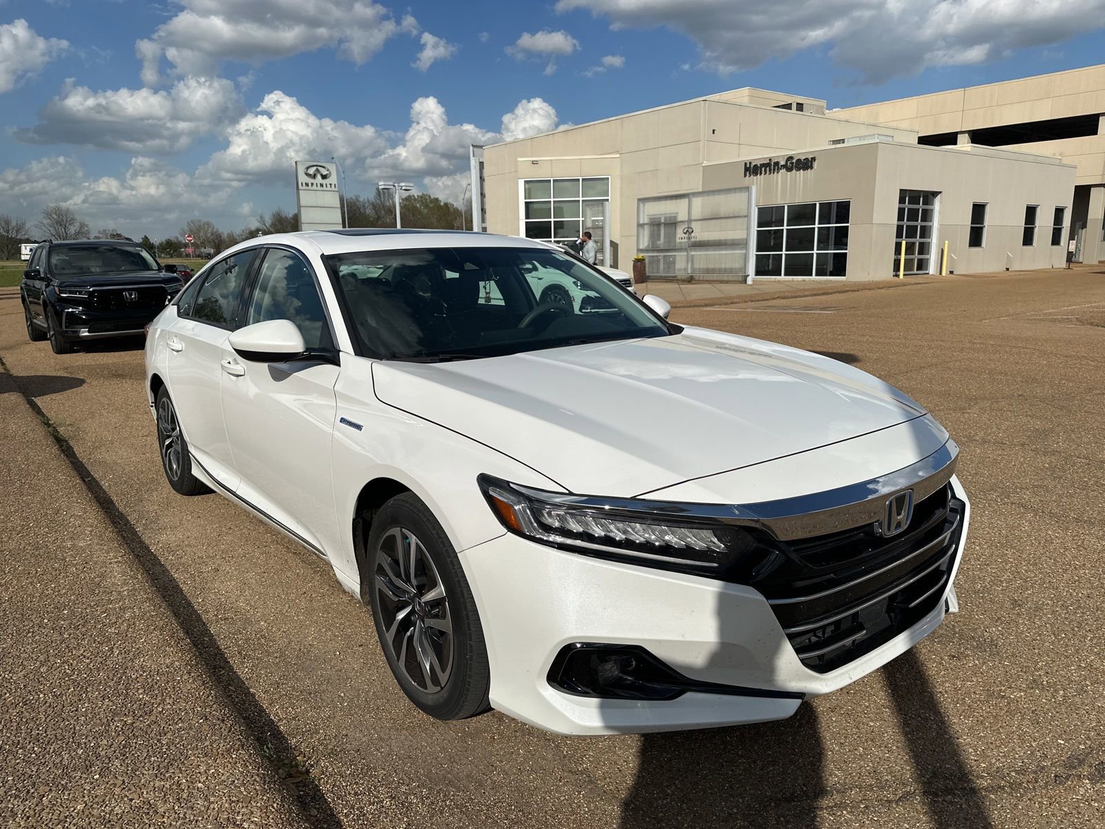 Used 2021 Honda Accord EX image 4