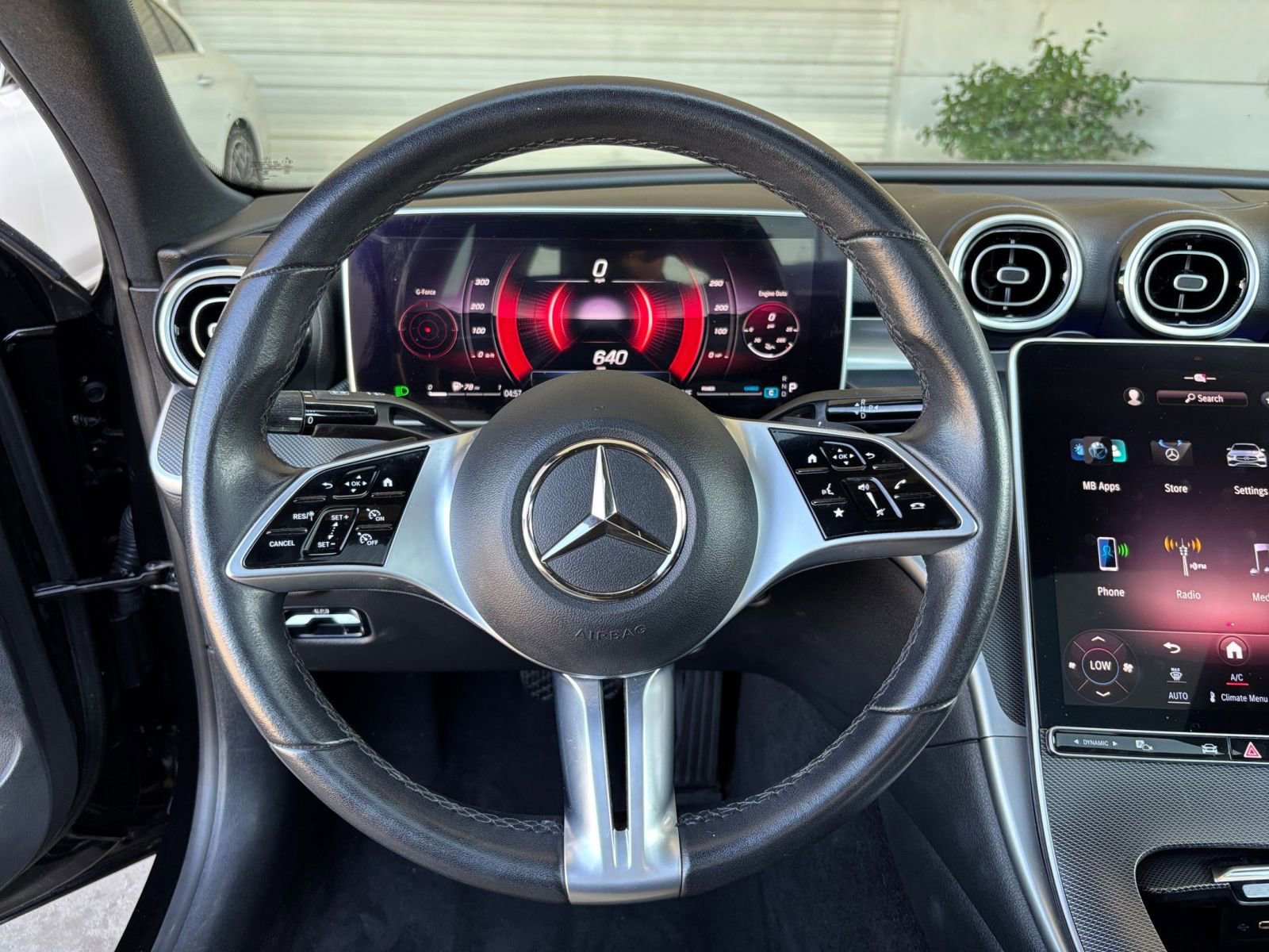 Used 2024 Mercedes-Benz C 300 Sedan image 29