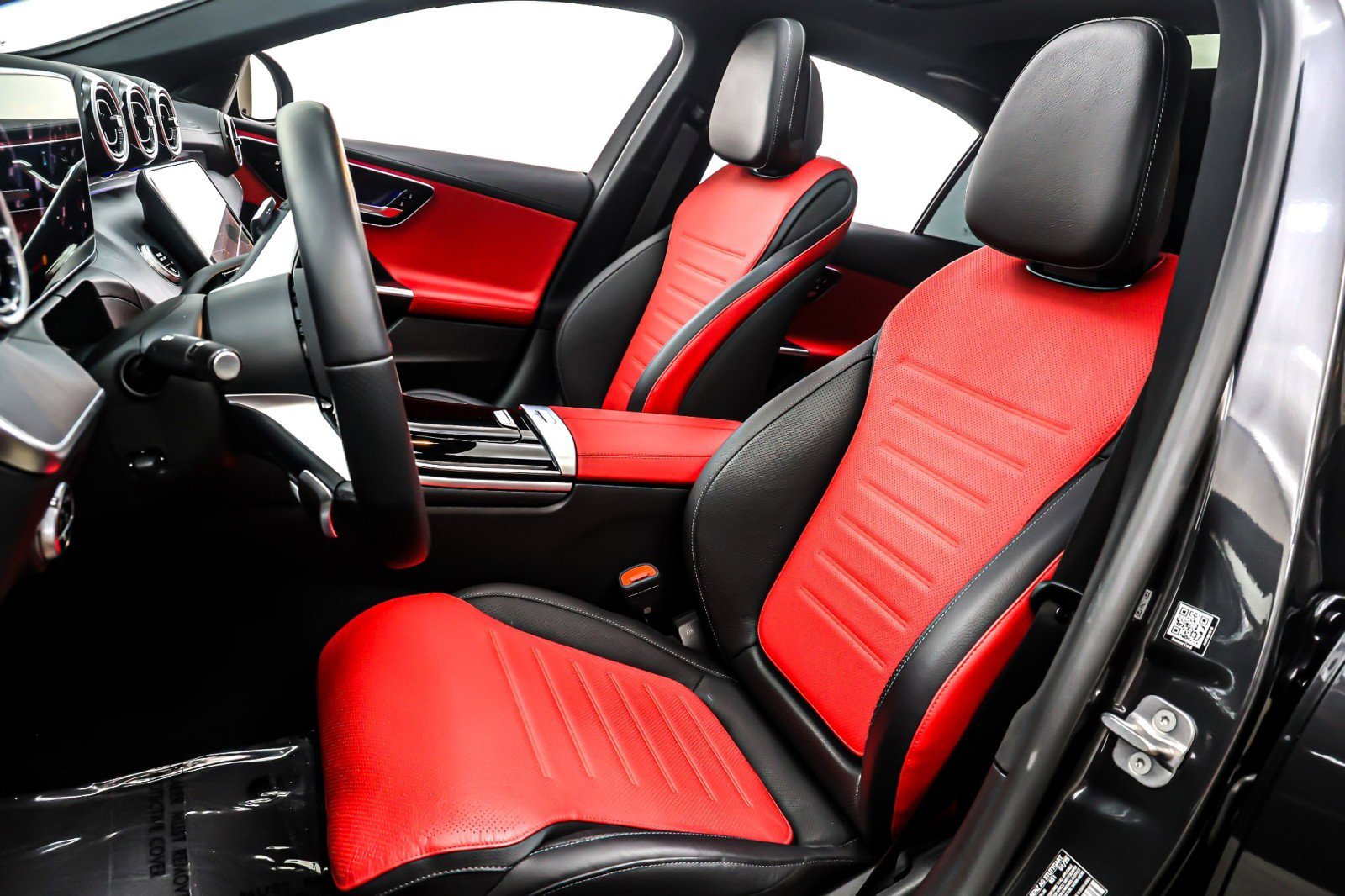 Certified 2025 Mercedes-Benz C 300 Sedan image 19