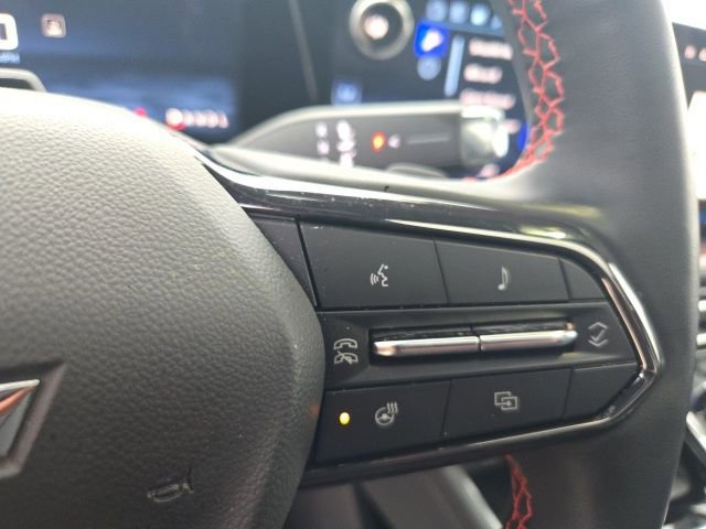 Used 2025 Chevrolet Traverse RS w/ LPO, Floor Liner Package image 25