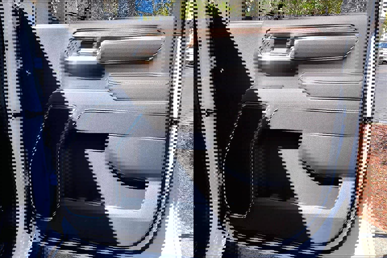 Certified 2025 Chevrolet Silverado 2500 LT w/ All Star Edition image 23