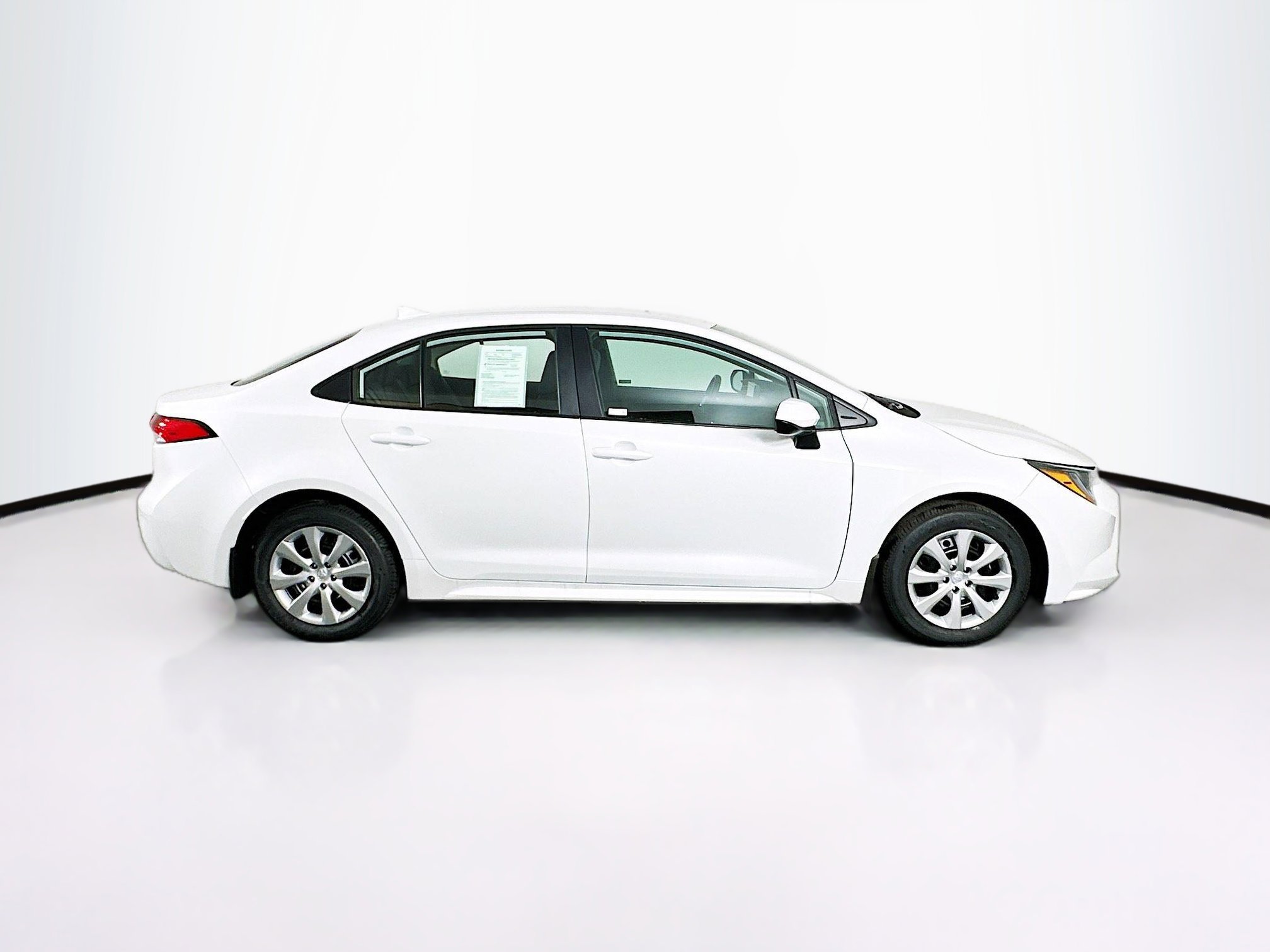 Used 2026 Toyota Corolla LE image 10