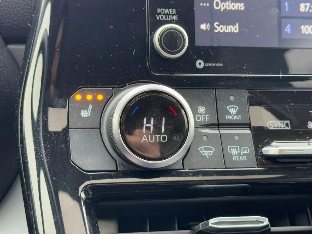 Certified 2022 Toyota Highlander XLE image 22