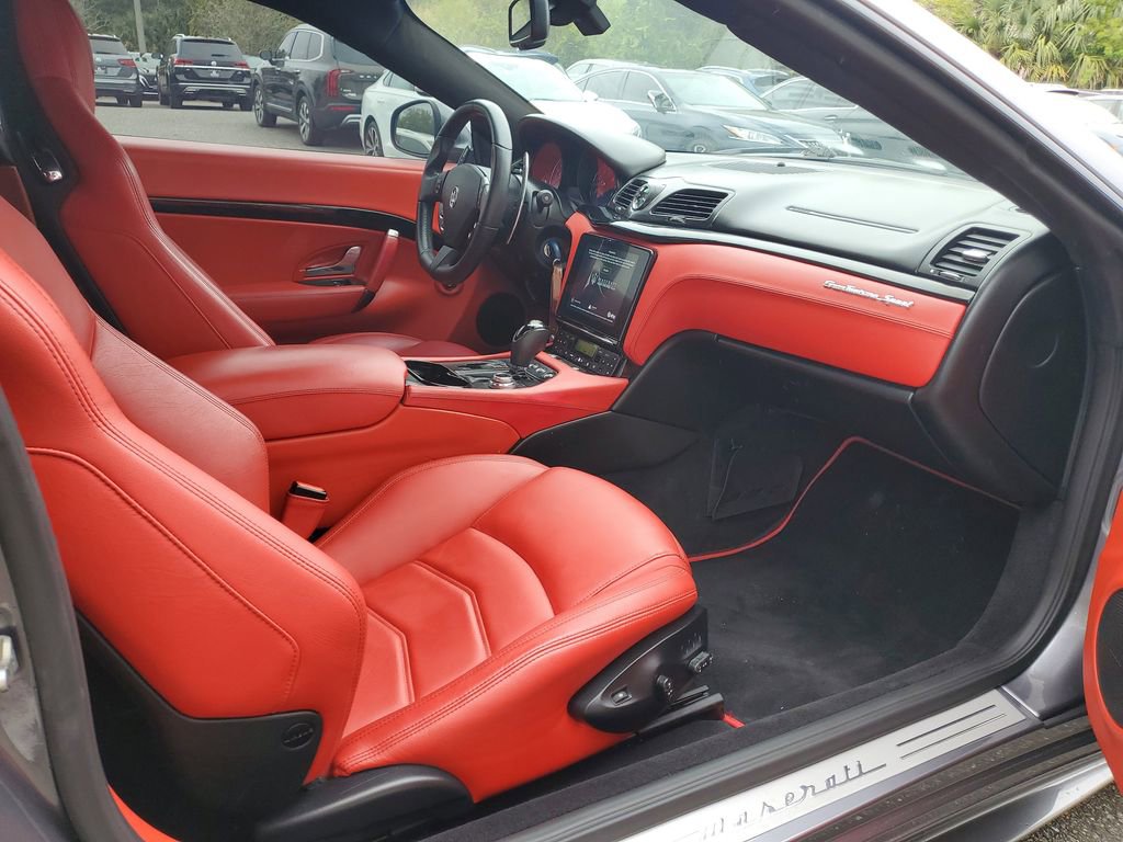 Used 2018 Maserati GranTurismo Sport image 11