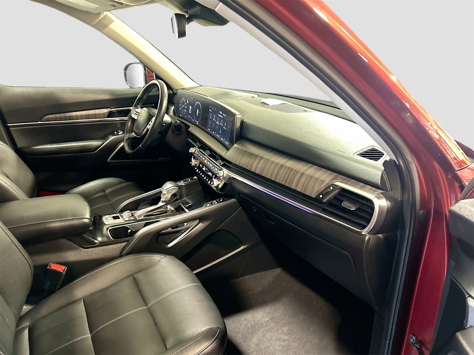 Used 2023 Kia Telluride SX image 32