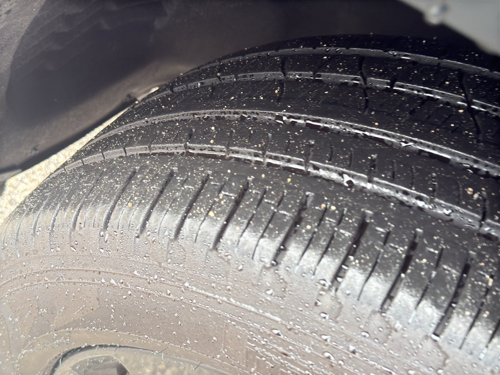 Used 2024 Jeep Grand Cherokee L Limited w/ Luxury Tech Group II AWD/4WD image 10